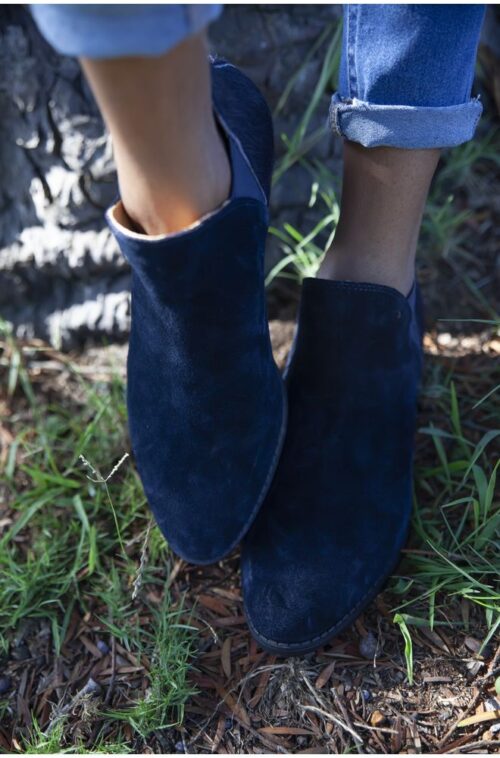 _mg_8435. J YARA NAVY NEW