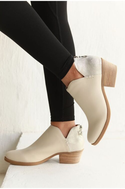 5824#1. J YARA CREAM AND CHAMPAGNE
