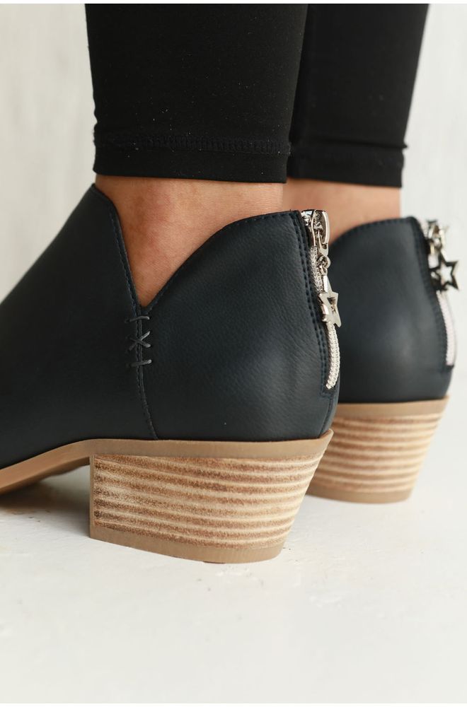 3628#2. J YARA NAVY